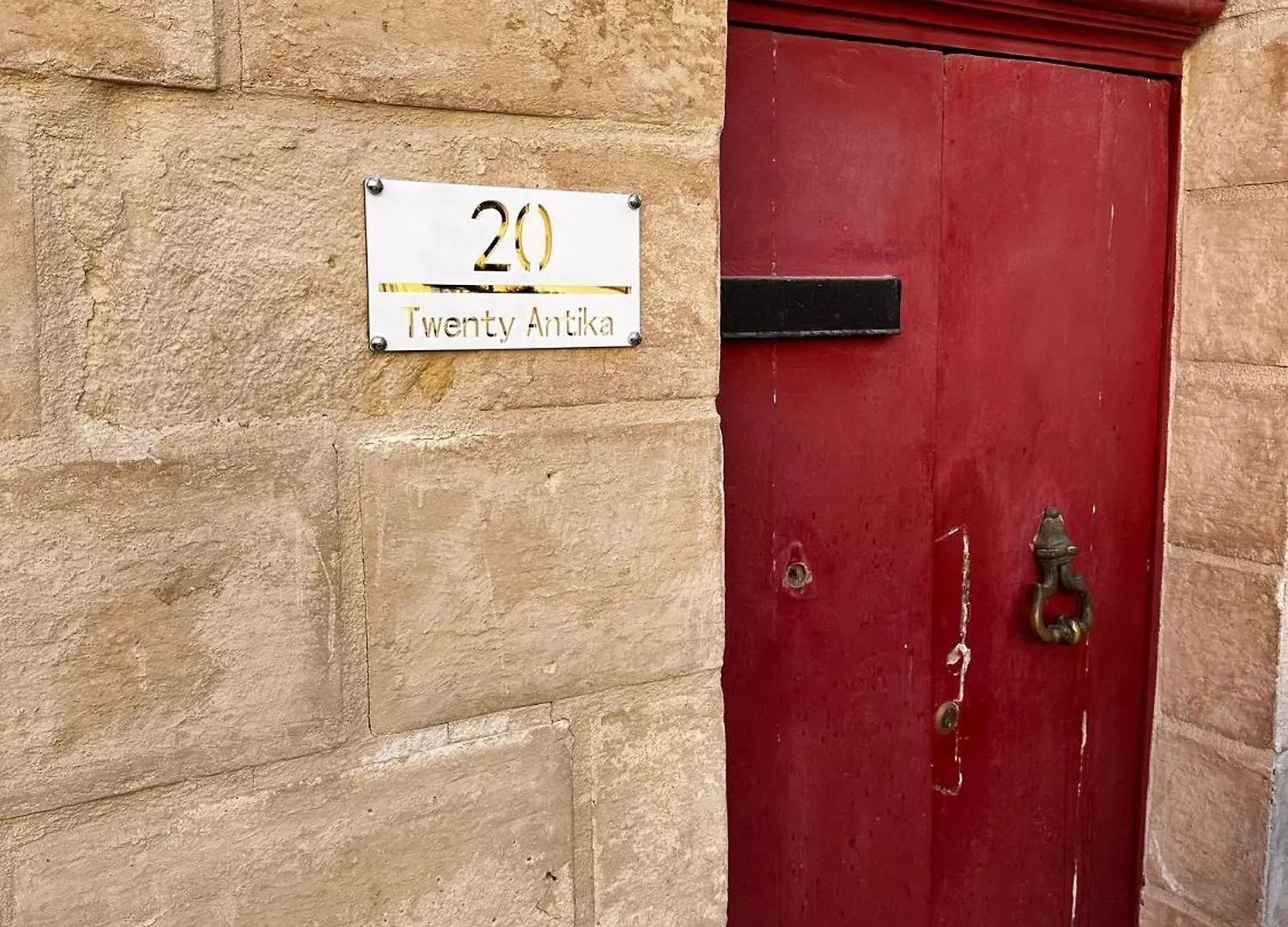 Twenty Antika Daire Birgu Malta